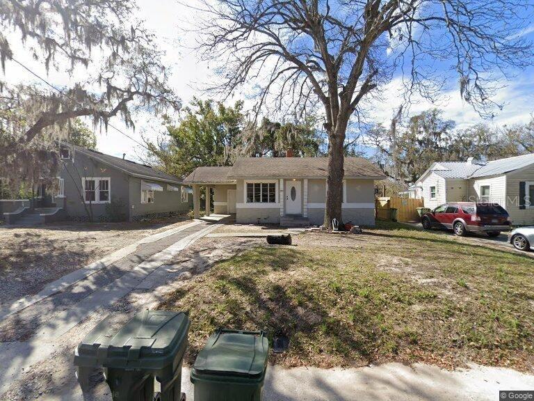 1805 High St., Leesburg, FL 34748