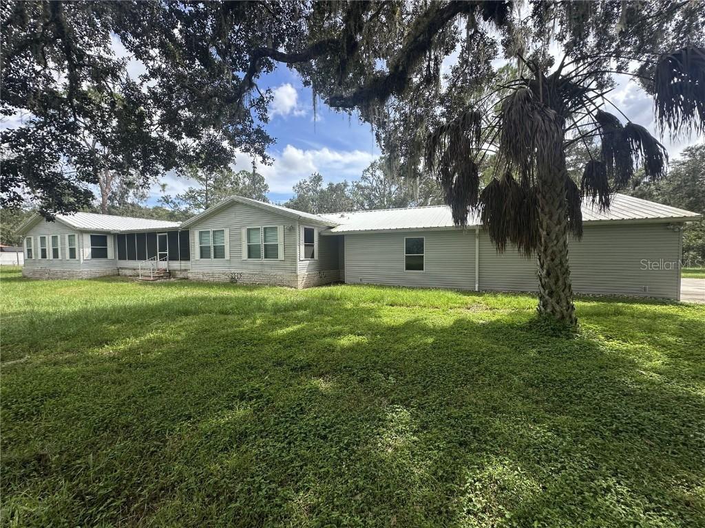 10809 Cedar Cove Dr., Thonotosassa, FL 33592