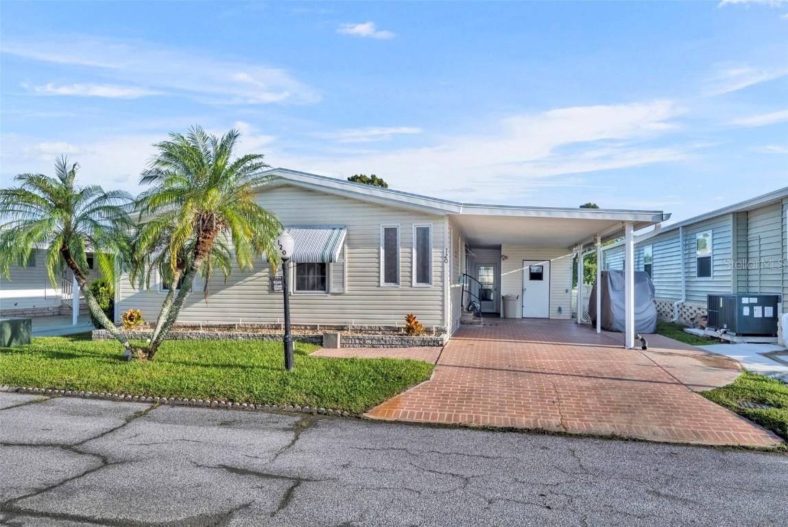 120 Victoria Dr., Haines City, FL 33844