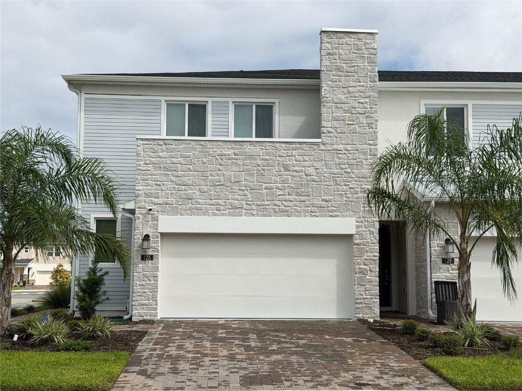 125 Nine Iron Dr., Davenport, FL 33896