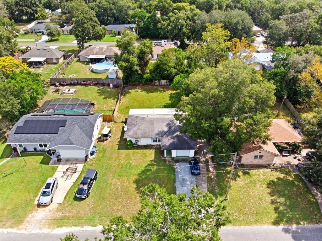 467 Lancaster Ave., Orange City, FL 32763
