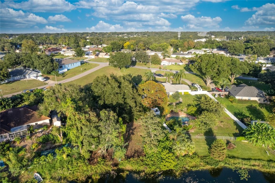 Westmoreland Ave., Eustis, FL 32726