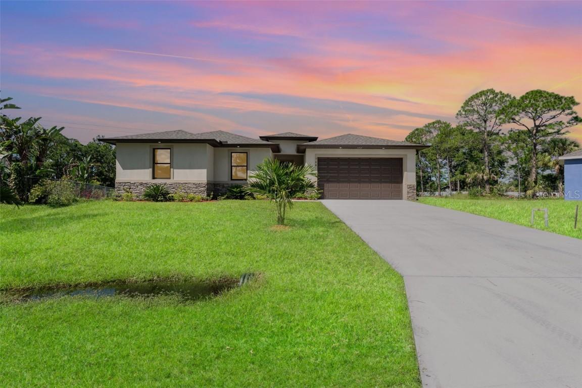 3187 Topsey Ave., Palm Bay, FL 32909