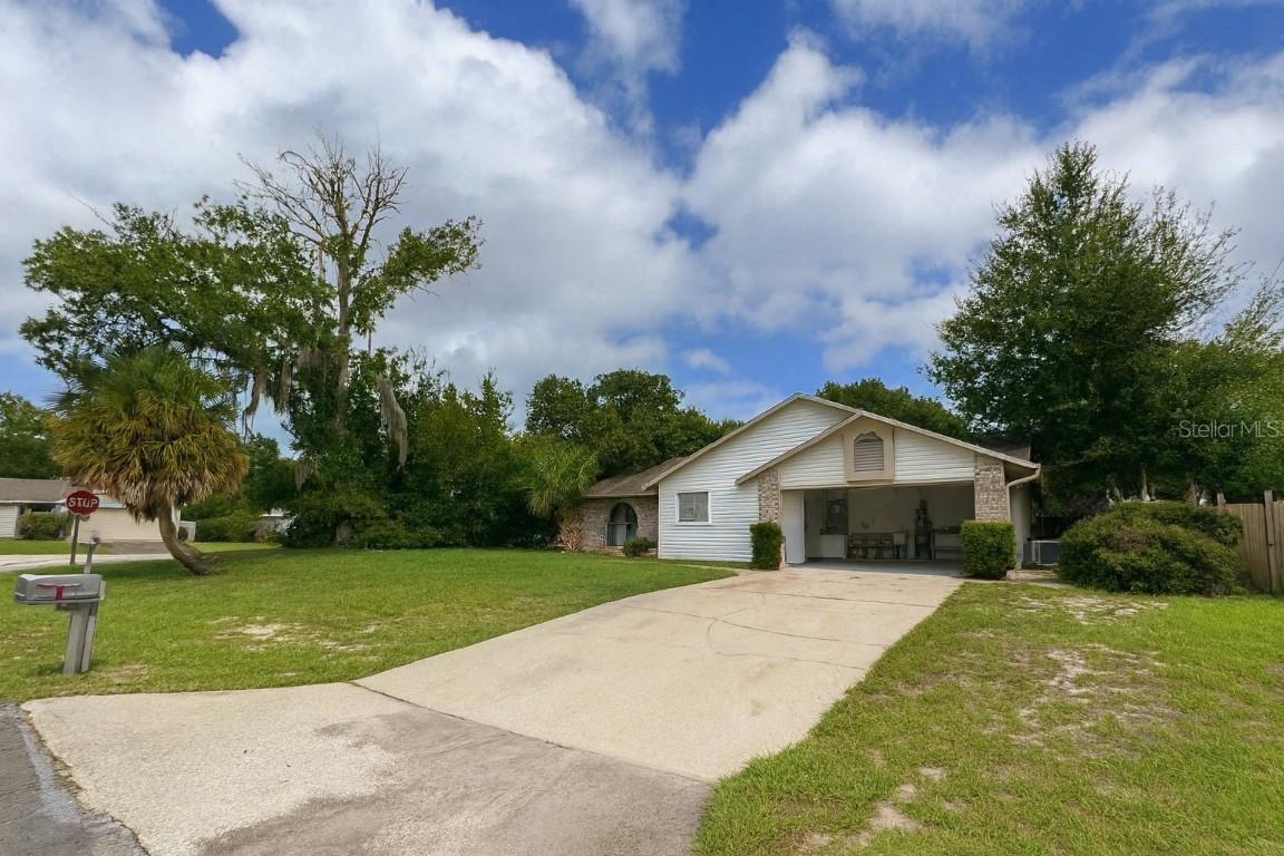 2870 Valmont Ln., Deltona, FL 32738