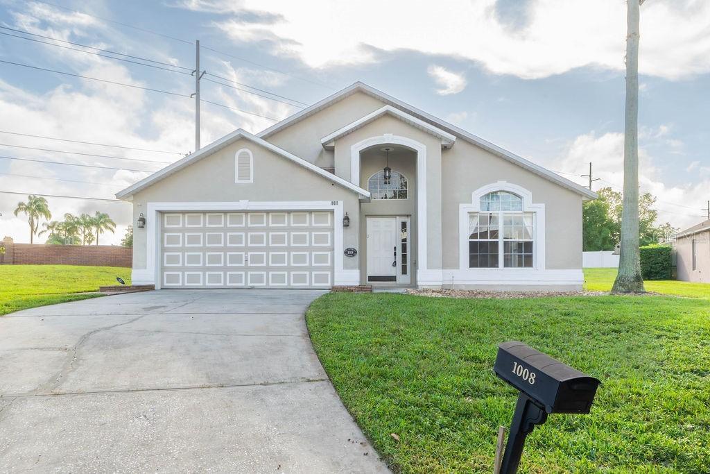 1008 Casterton Cir., Davenport, FL 33897