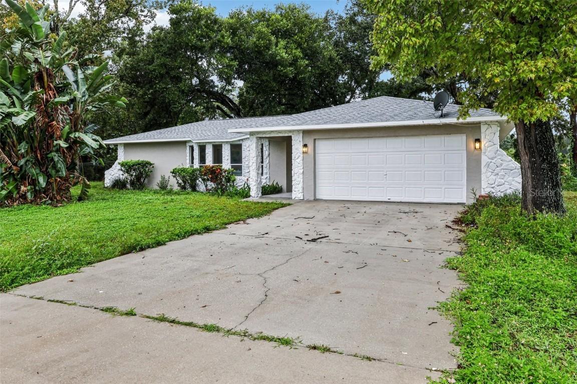 1170 Mina Ave., Palm Bay, FL 32907