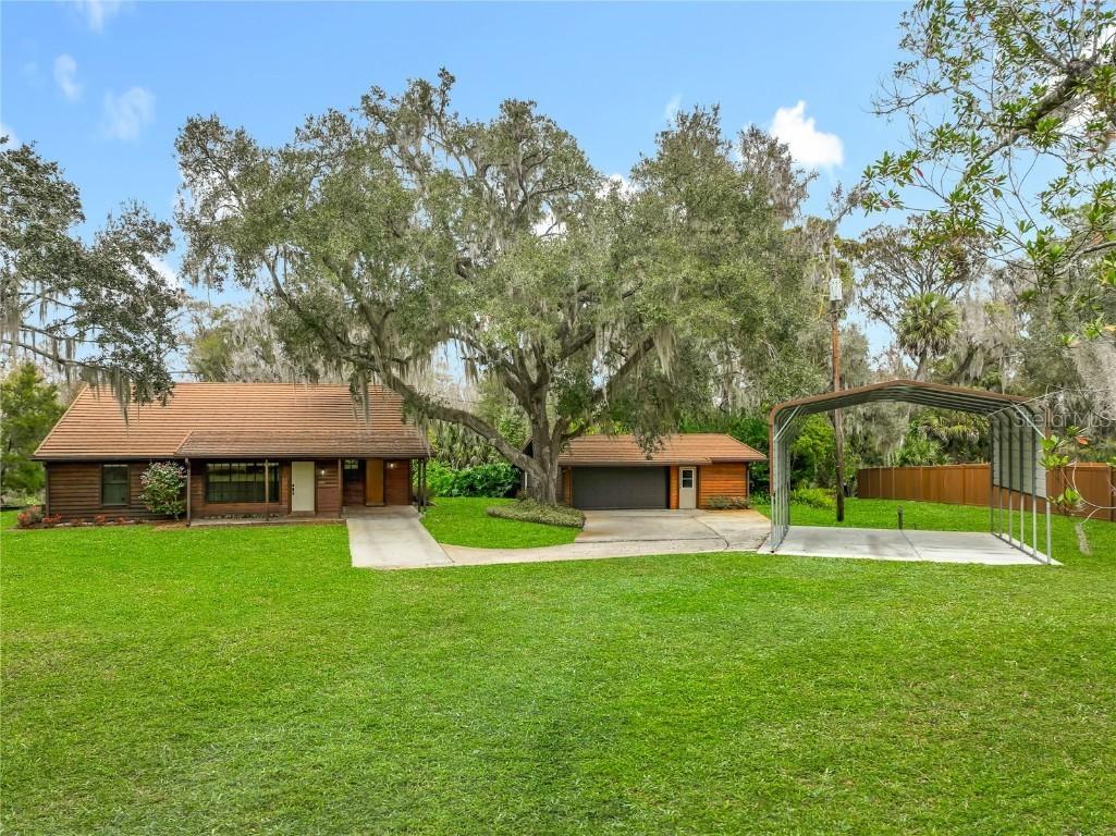 372 Wekiva Park Dr., Sanford, FL 32771