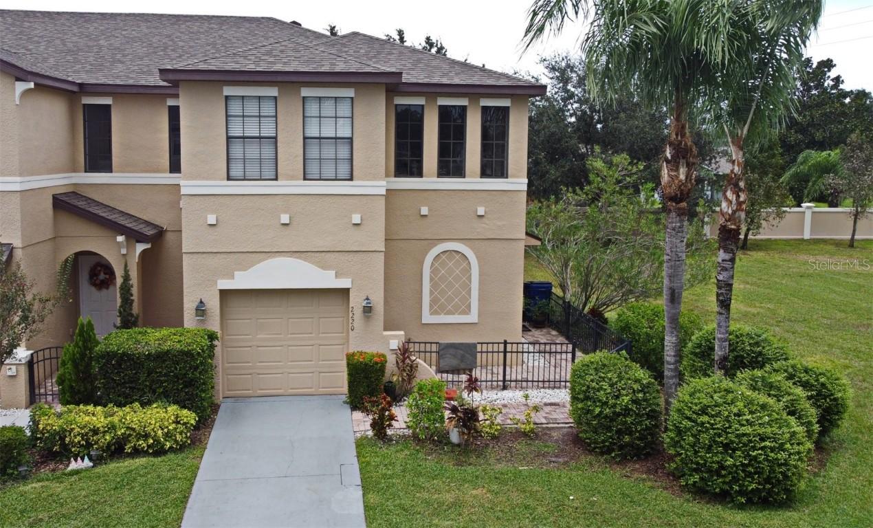 2220 Seven Oaks Dr., St Cloud, FL 34772