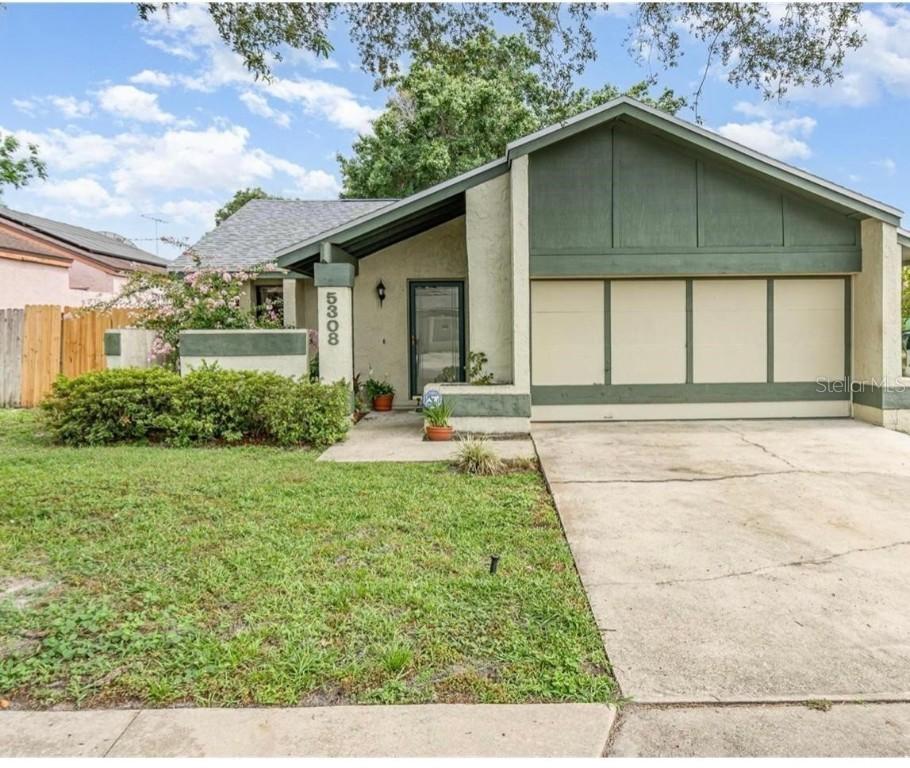 5308 Pinebury Ct., Orlando, FL 32808