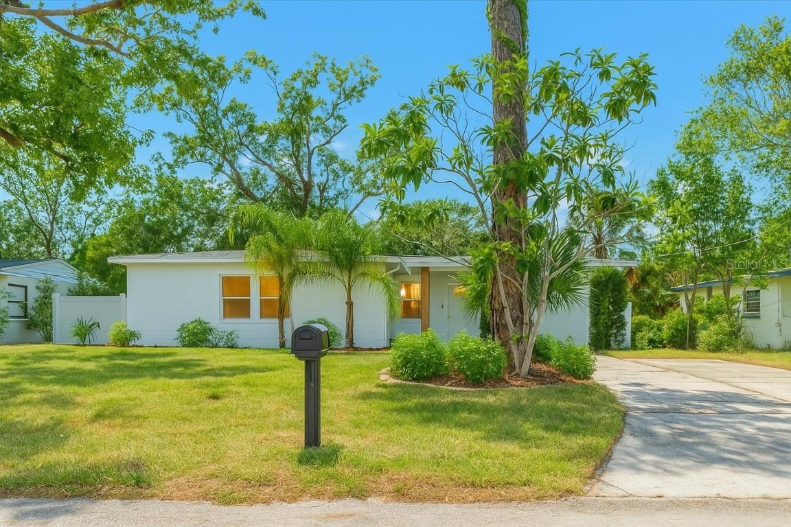 11722 N Edison Ave., Tampa, FL 33612