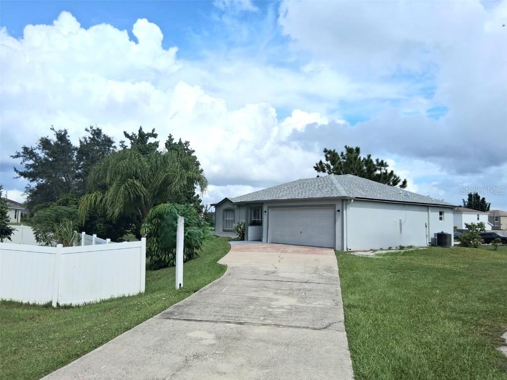 1921 Drum Dr., Kissimmee, FL 34759