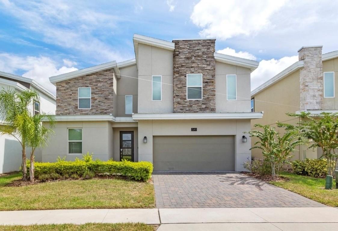 541 Pebble Beach Dr., Davenport, FL 33896