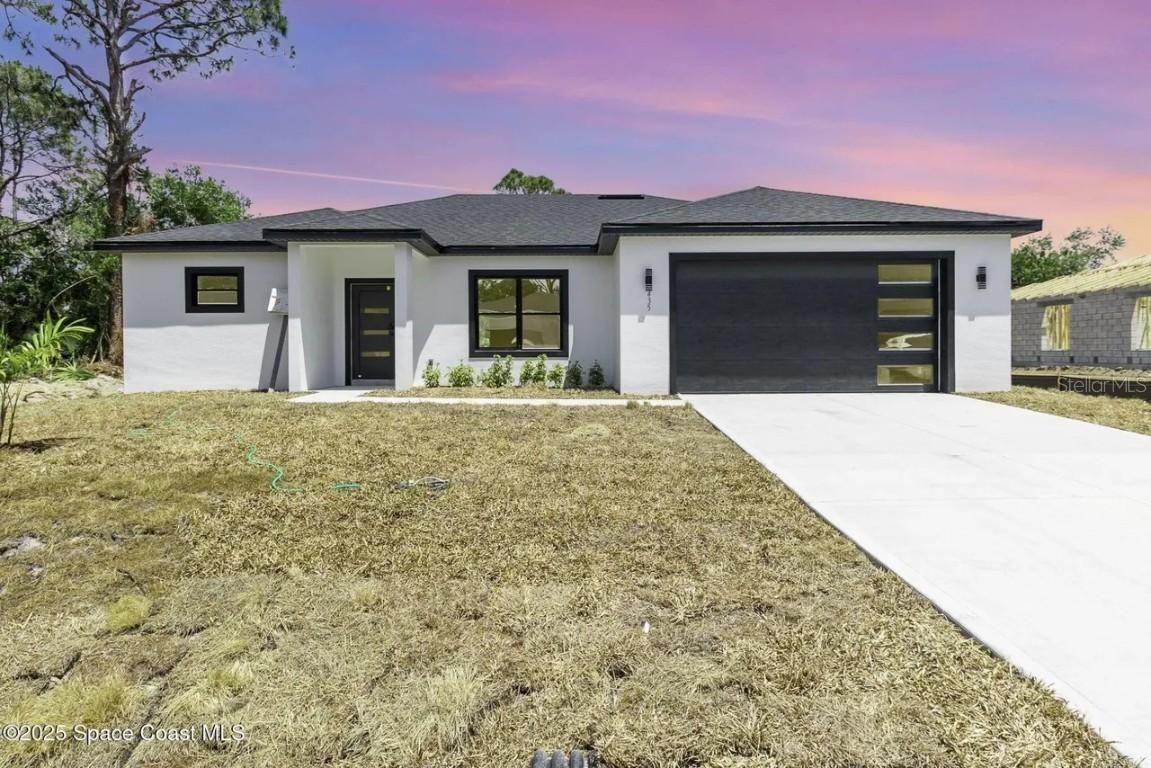 435 Goldsmith Ave., Palm Bay, FL 32907
