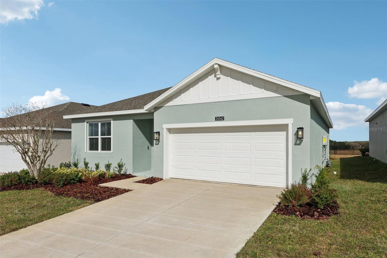 24542 Hodges Reserve Ave., Howey In The Hills, FL 34737