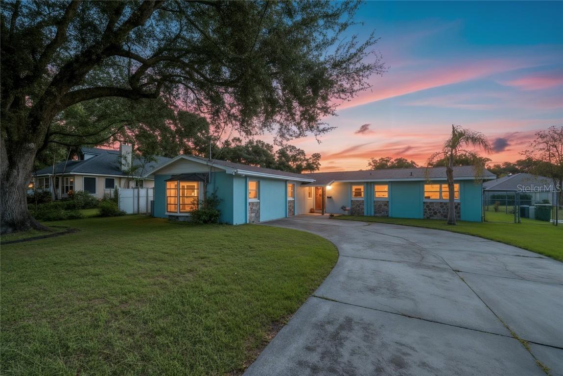 6421 Stockbridge Ave., Belle Isle, FL 32809