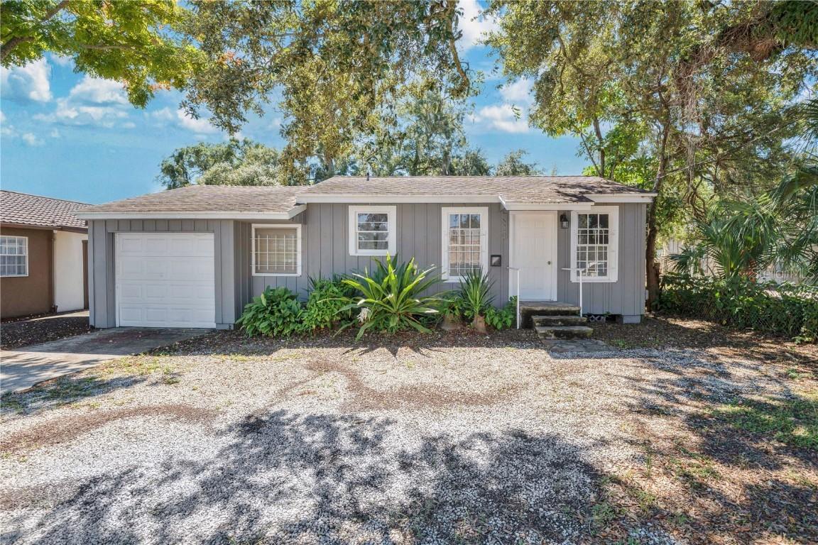 820 Hoffner Ave., Orlando, FL 32809