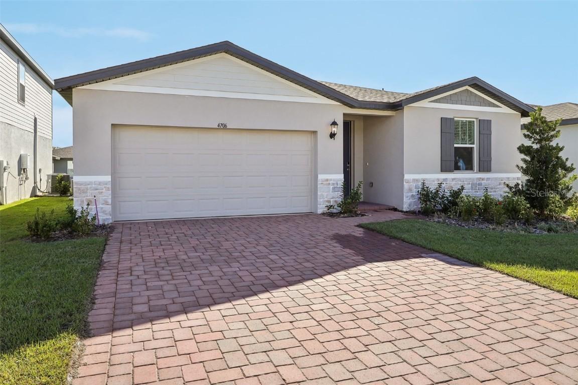 4706 Jasmine Cir., Leesburg, FL 34748