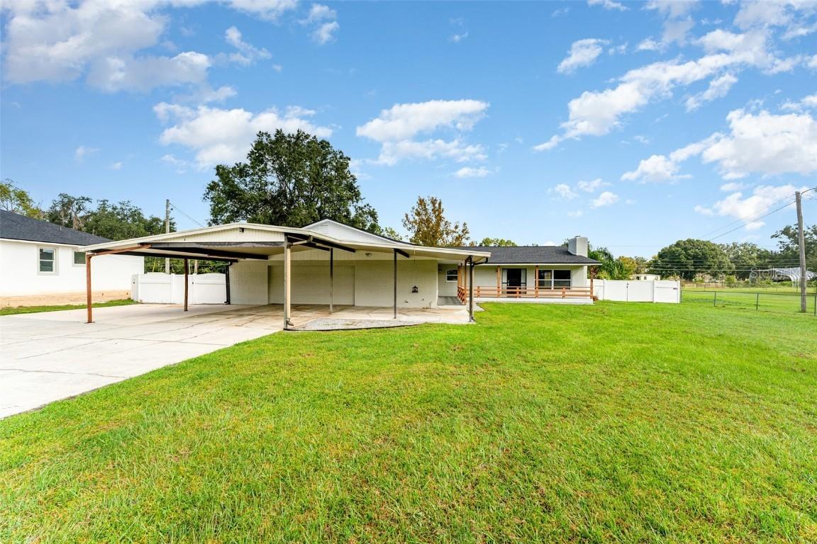 4515 Meadowview Dr., Lakeland, FL 33810