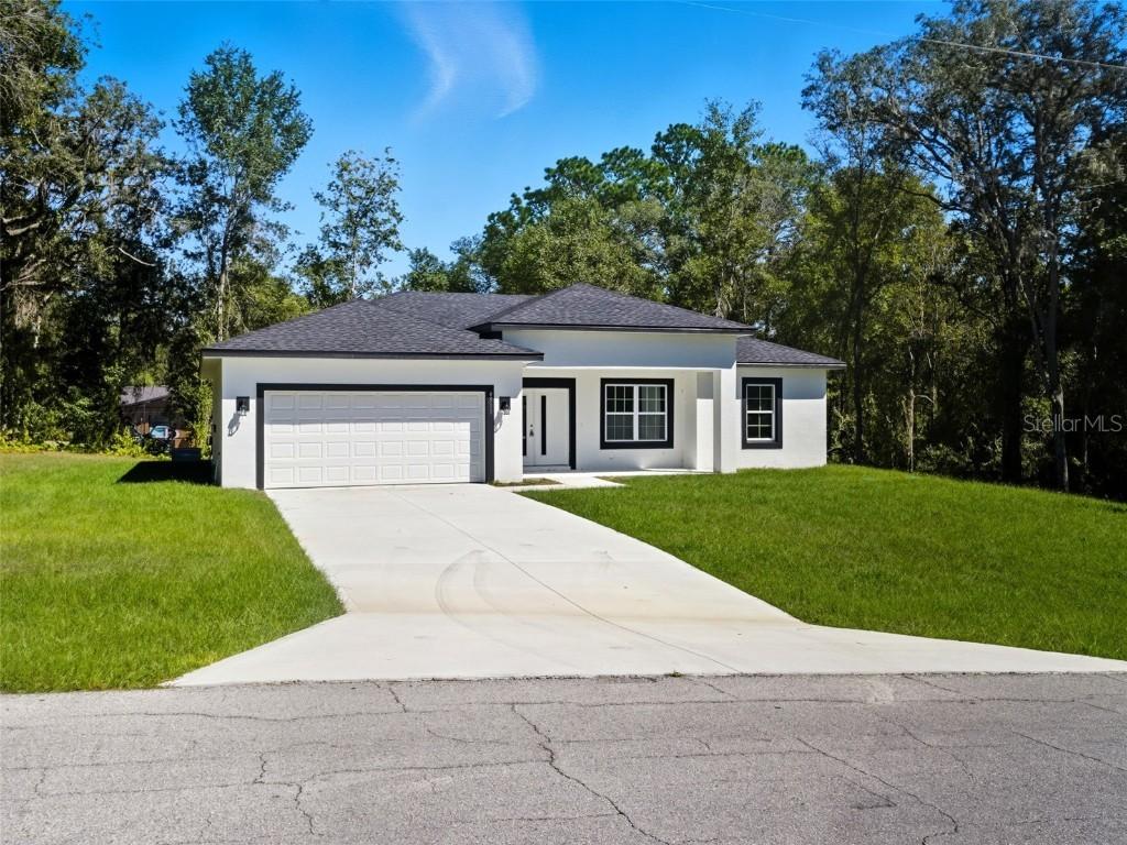 8511 N Golfview Dr., Citrus Springs, FL 34434