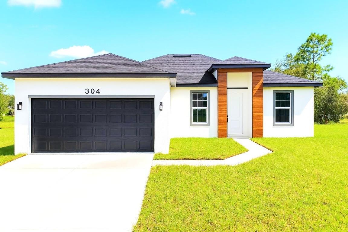 304 Bass Ln., Kissimmee, FL 34759