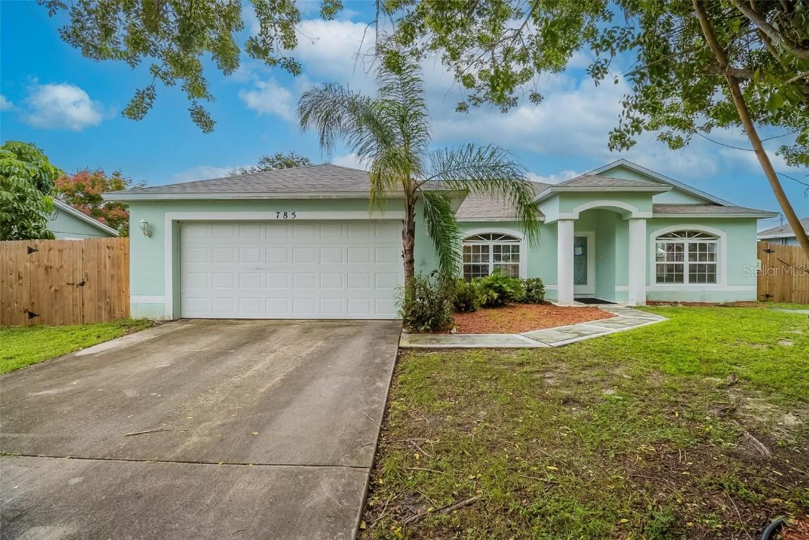 785 NW Kingston St., Port St Lucie, FL 34983