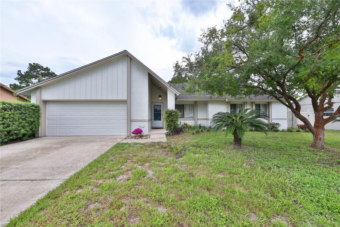 309 Panama Cir., Winter Springs, FL 32708