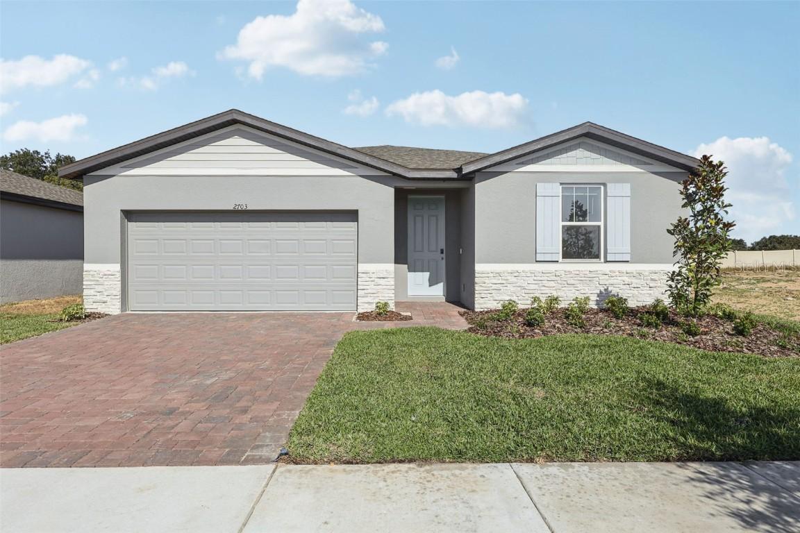 2703 Sedgefield Cir., Haines City, FL 33844