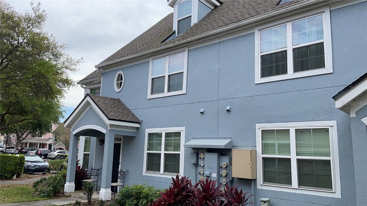 3368 Parkchester Square Blvd. #202, Orlando, FL 32835