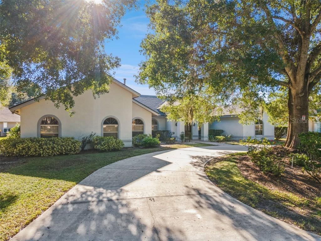 2964 Plantation Rd., Winter Haven, FL 33884