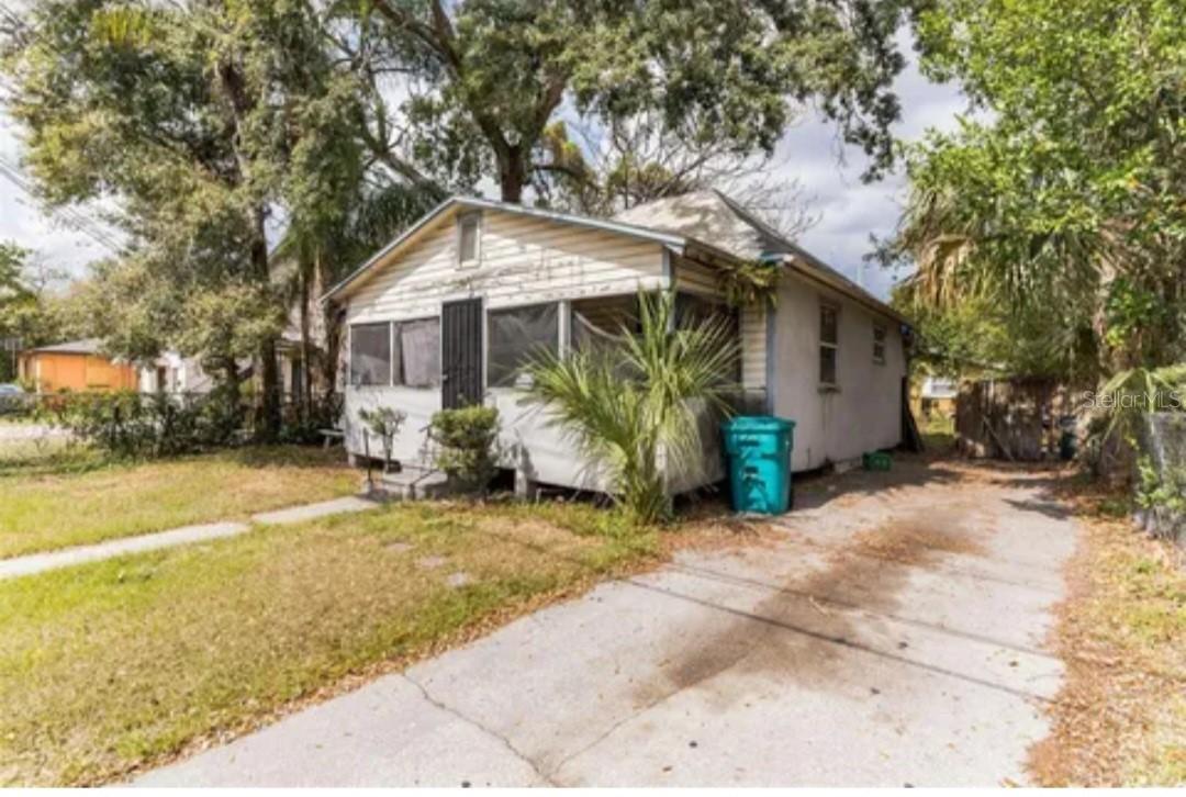 811 Colyer St., Orlando, FL 32805