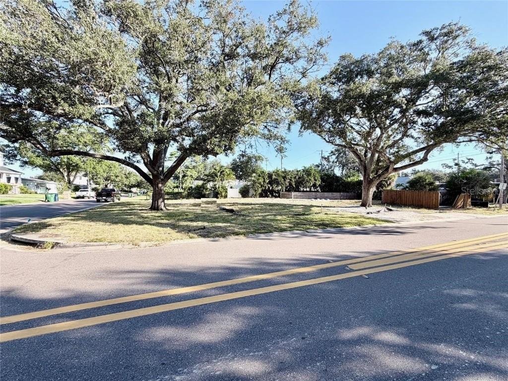 3626 S Omar Ave., Tampa, FL 33629