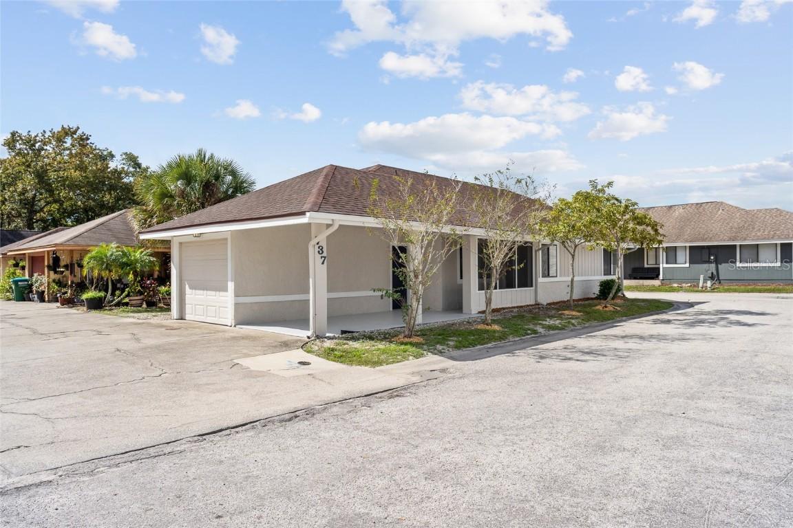 737 Sherwood Dr., Winter Springs, FL 32708
