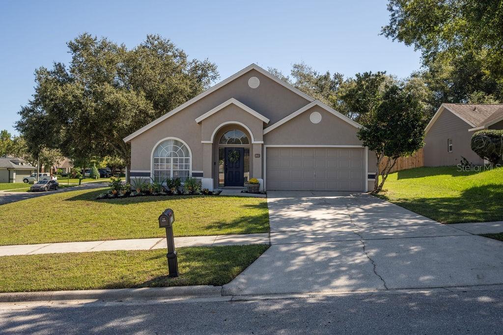 800 Hatteras Ave., Minneola, FL 34715