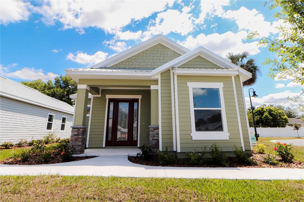 927 Azalea Walk Cir., Deland, FL 32724