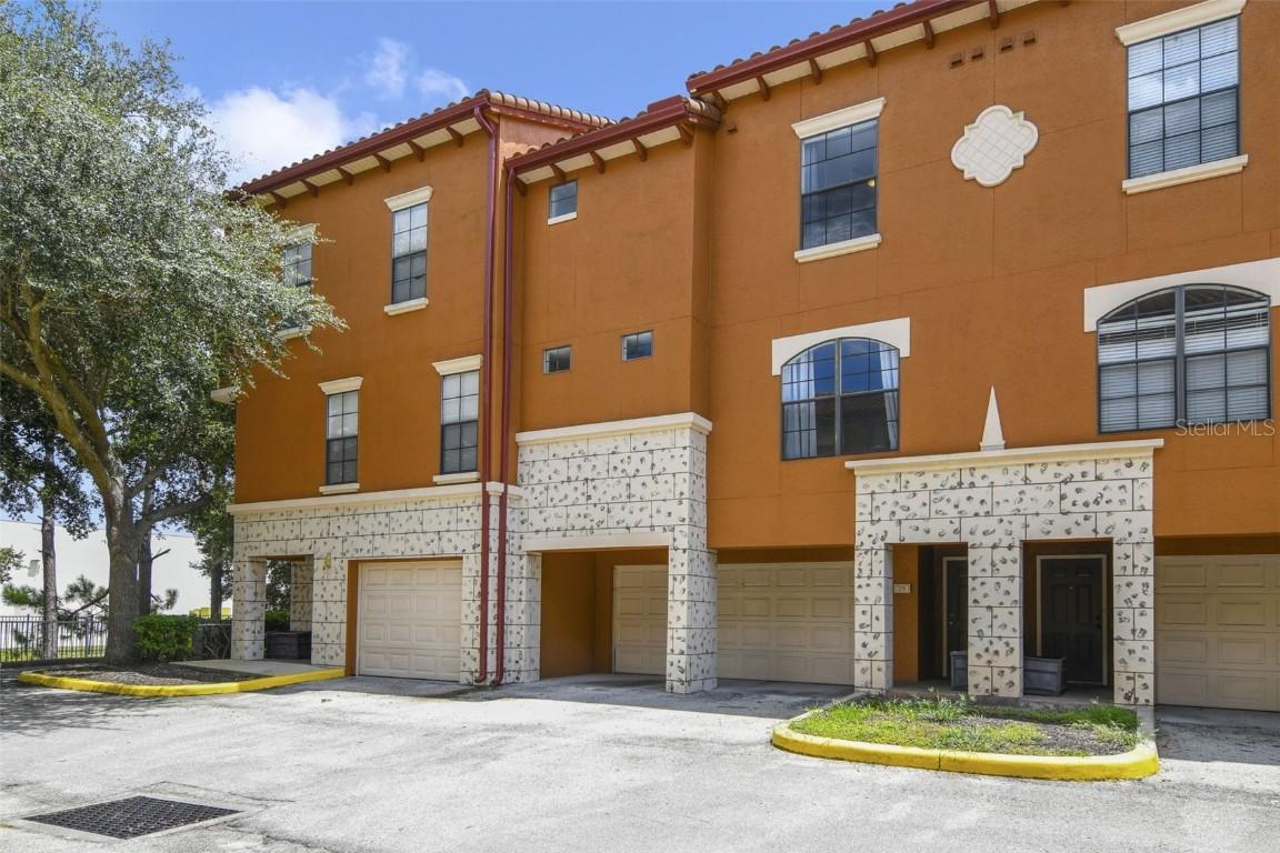 6117 Metrowest Blvd. #106, Orlando, FL 32835