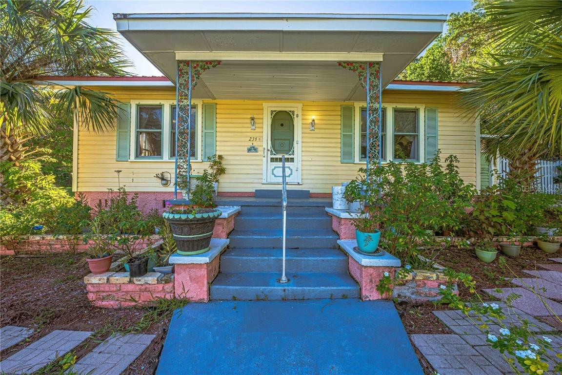 236 N Salisbury Ave., Deland, FL 32720