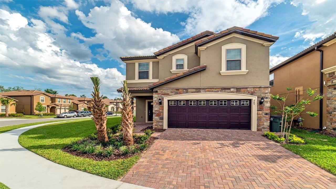 8894 Qin Loop, Kissimmee, FL 34747