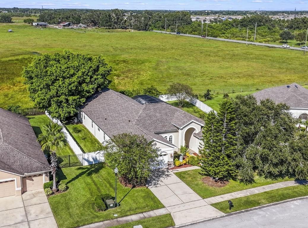 1521 Gants Cir., Kissimmee, FL 34744