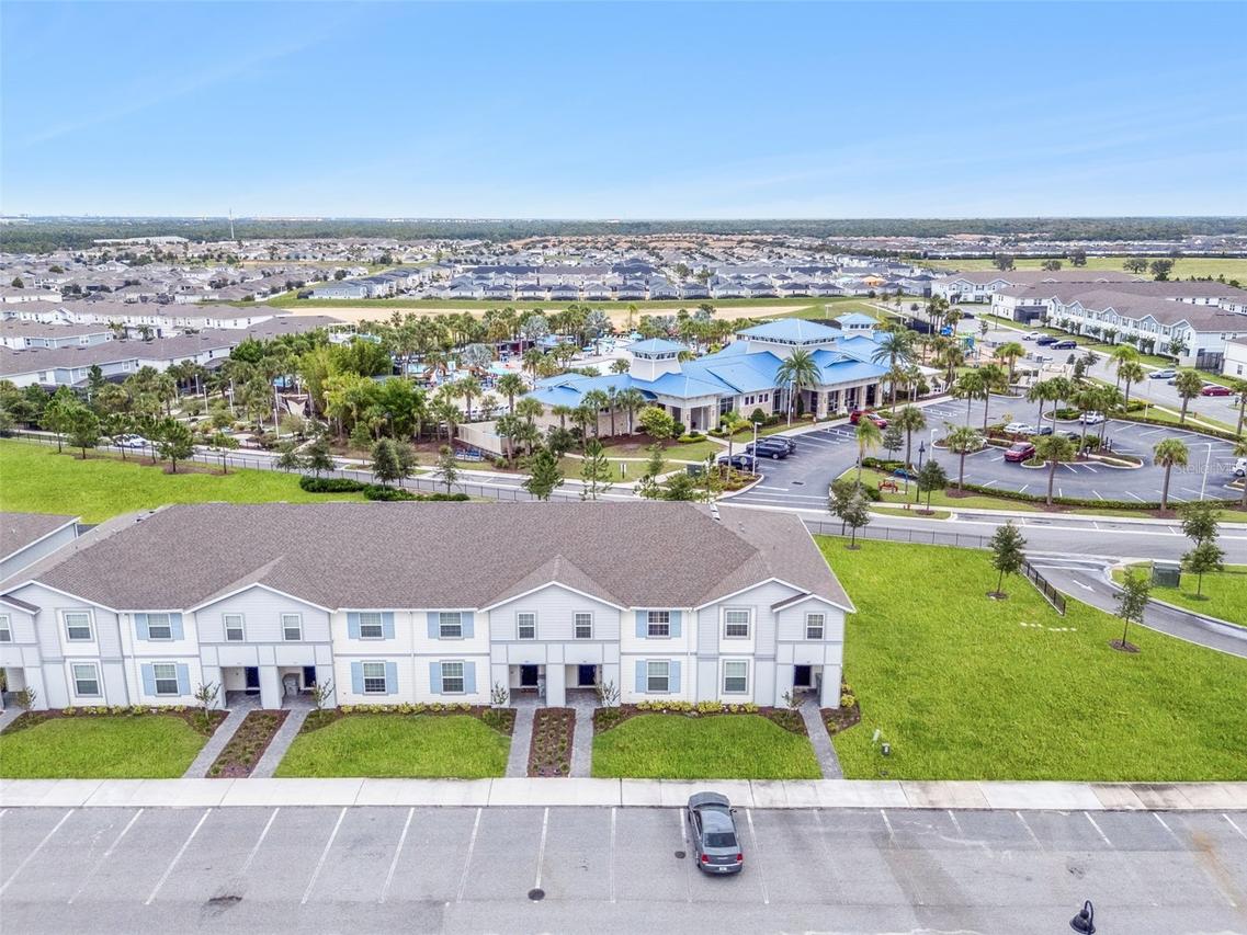 921 Paradise Dr., Davenport, FL 33897