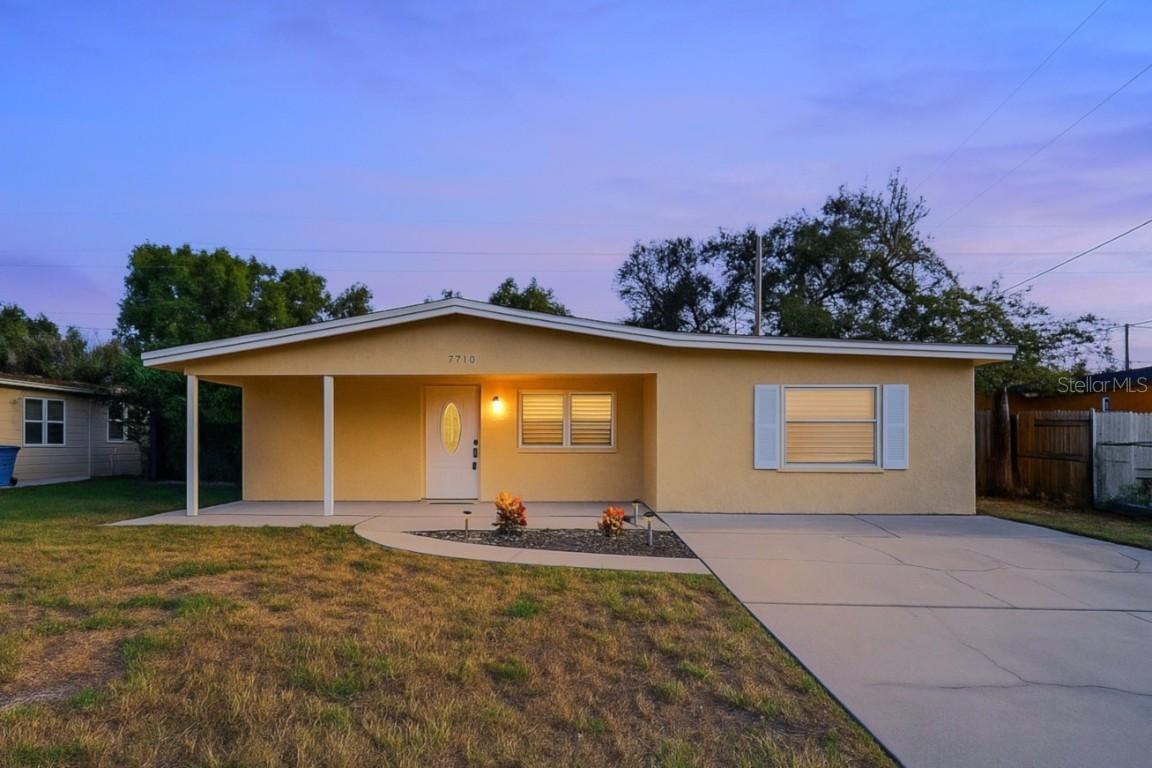 7710 Brookside Ln., Tampa, FL 33615