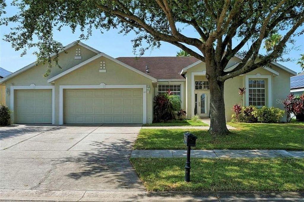 111 Nottingham Way, Davenport, FL 33897