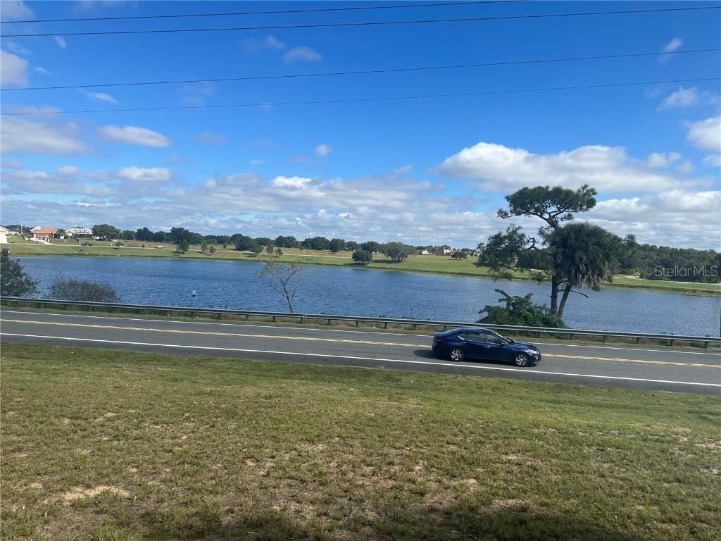 807 Lakeview Ave., Dundee, FL 33838