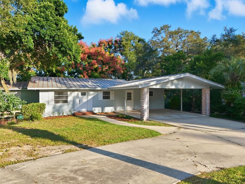1920 Normandy Dr., Mount Dora, FL 32757
