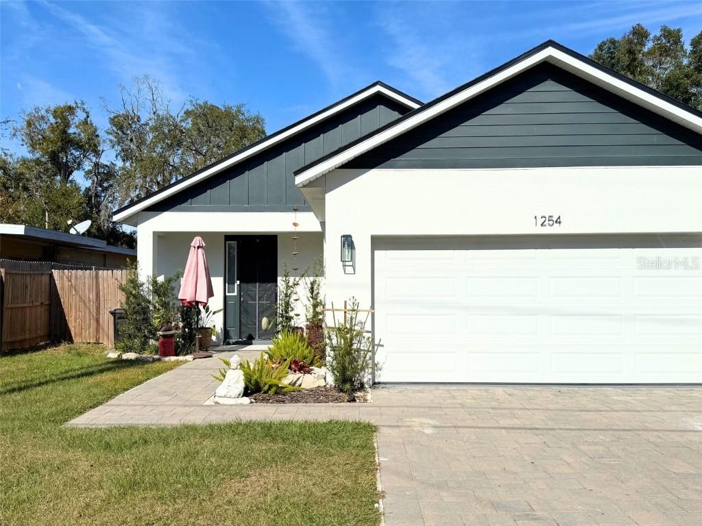 1254 Dunbar St., Altamonte Springs, FL 32701