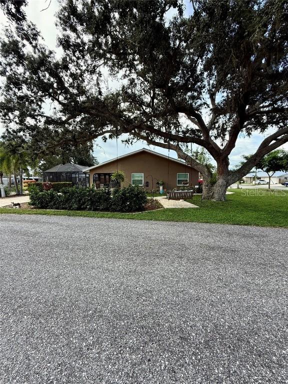 800 Church St., Nokomis, FL 34275