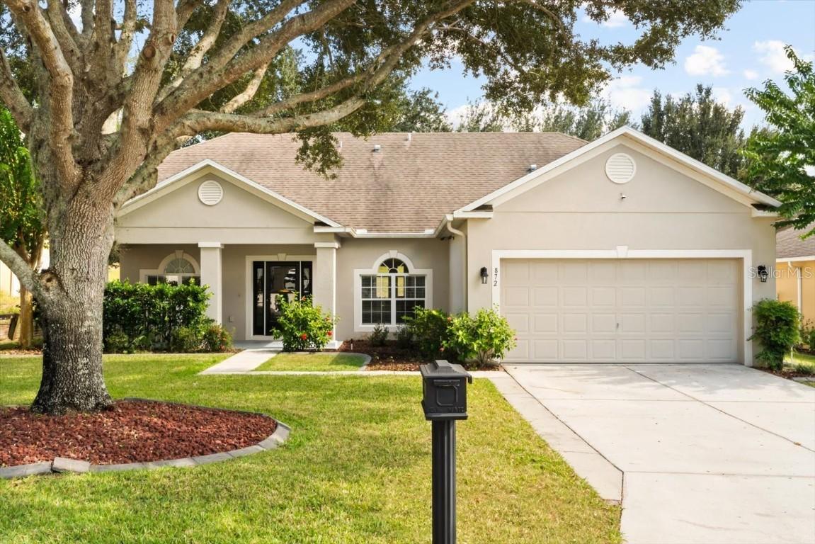 872 Marietta Ln., Eustis, FL 32726