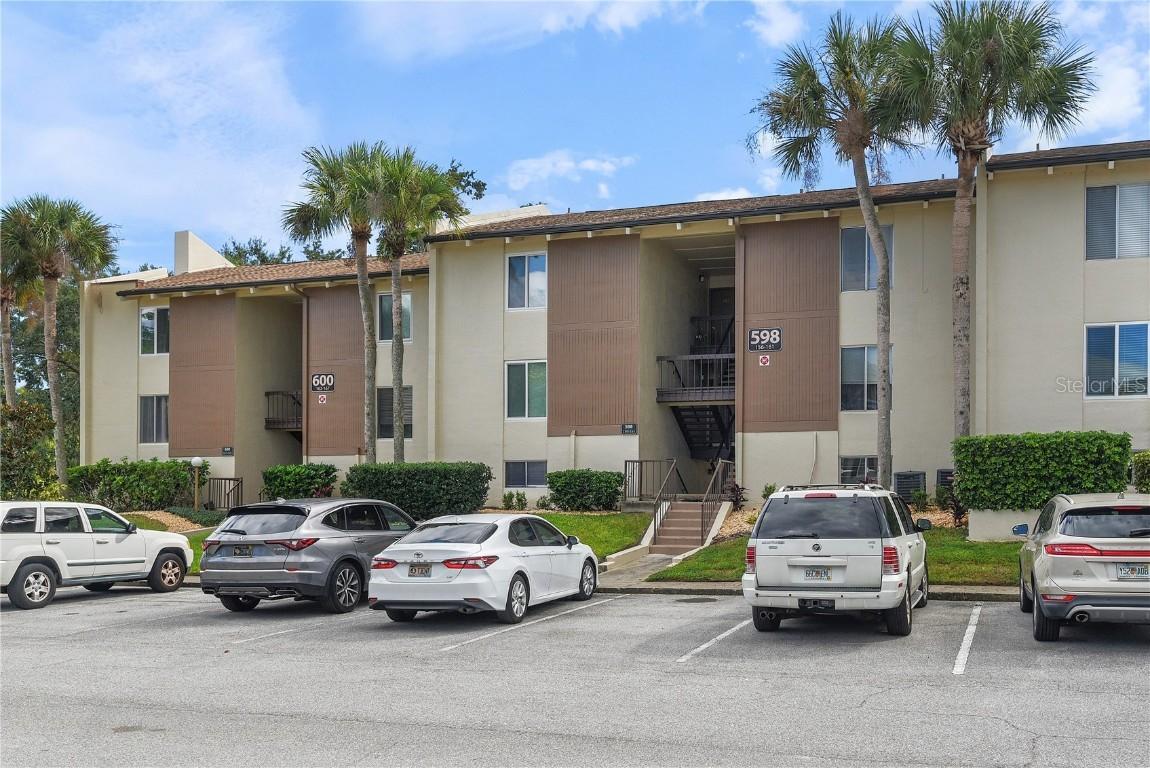 598 Orange Dr. #157, Altamonte Springs, FL 32701