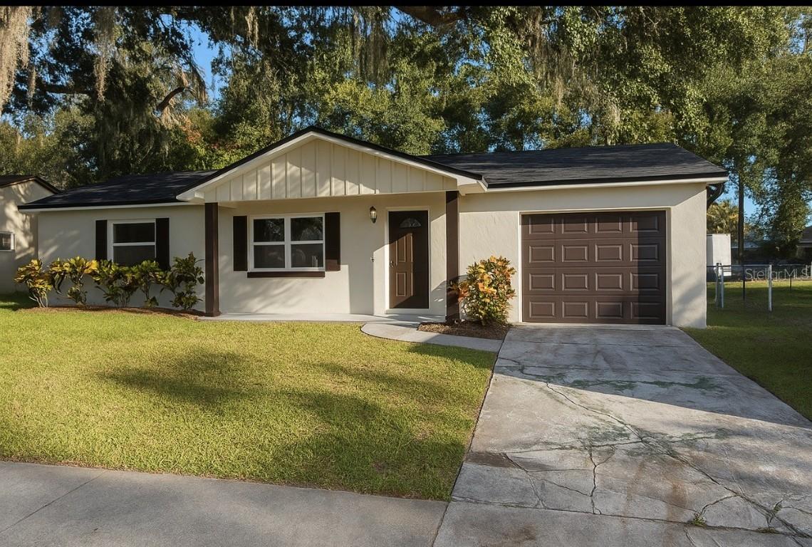 652 Moss Dr., Altamonte Springs, FL 32714
