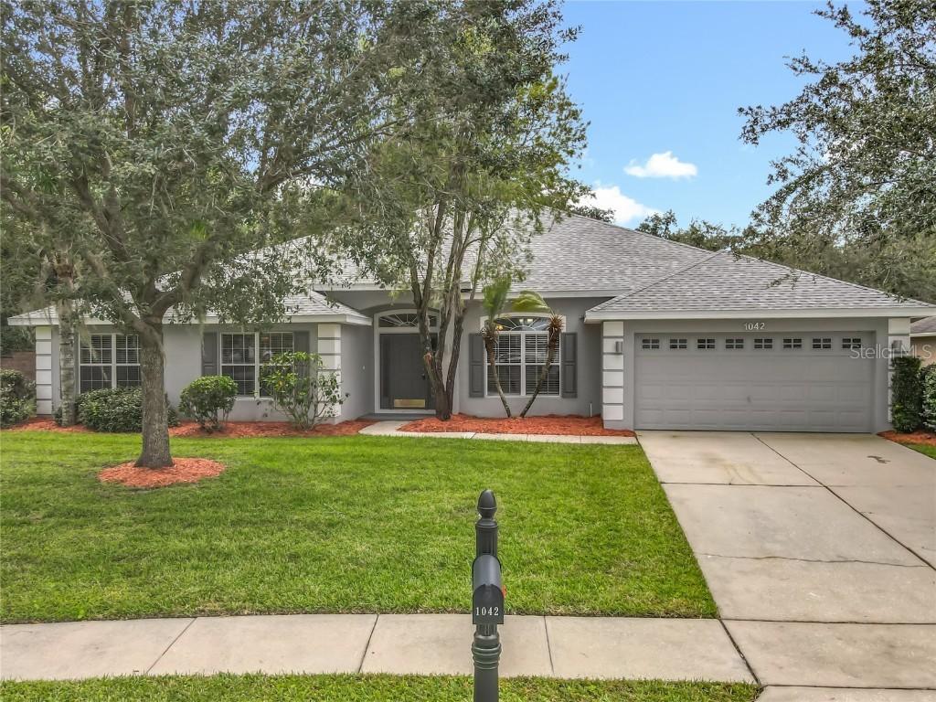 1042 Twisted Branch Ln., St Cloud, FL 34771
