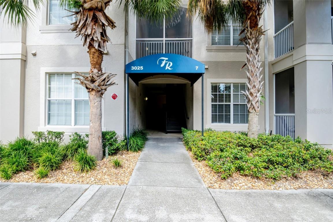 3025 Greystone Loop #207, Kissimmee, FL 34741